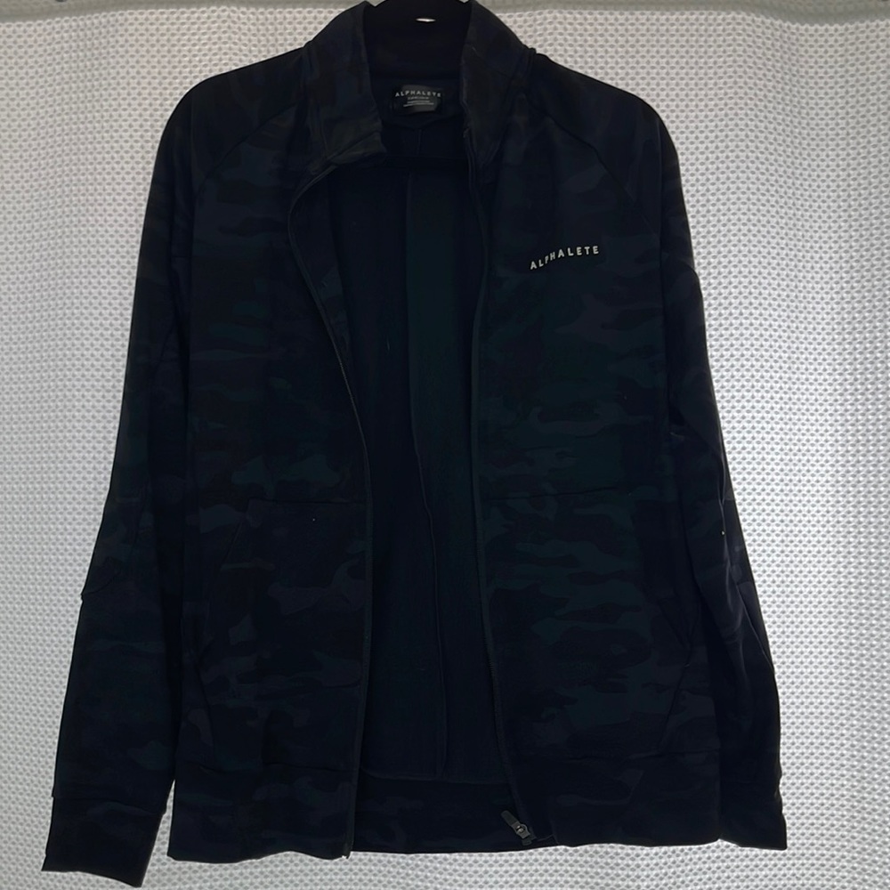Alphalete camo jacket